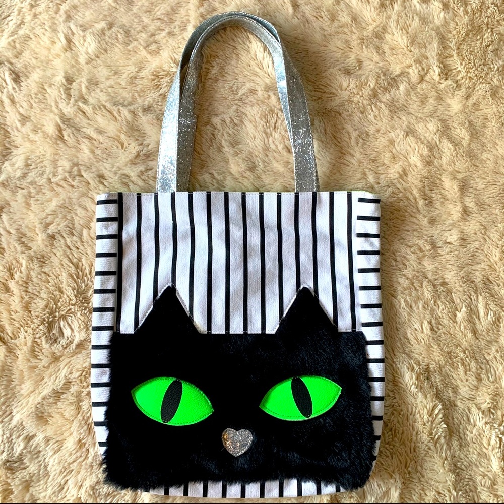 Black cat tote bag